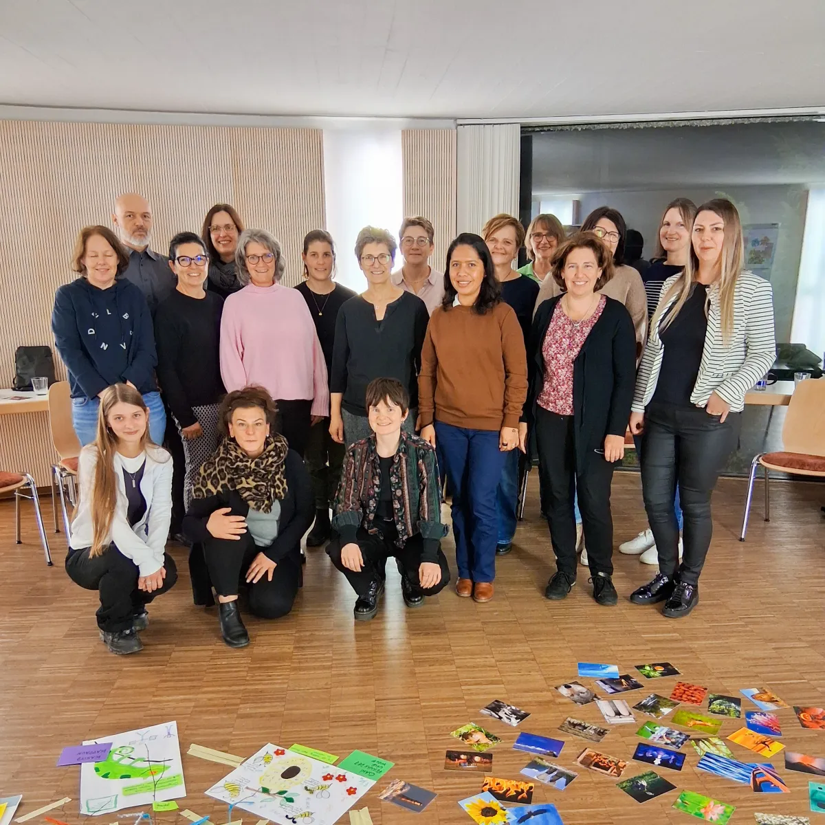 Gruppenfoto von den Teilnehmenden am Teamtag der Geschäftsstelle
